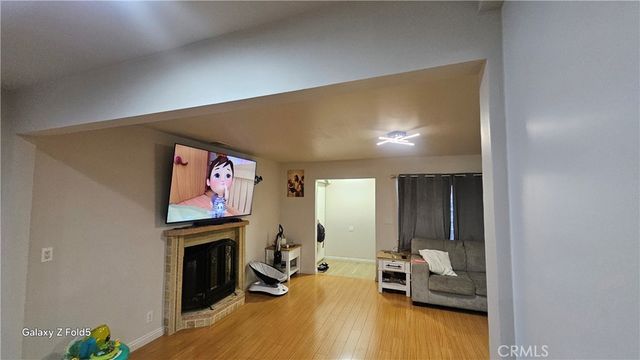 10535 Samoa Avenue, Tujunga, CA 91042