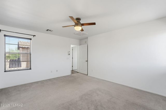 220 W Camino Espiga, Sahuarita, AZ 85629