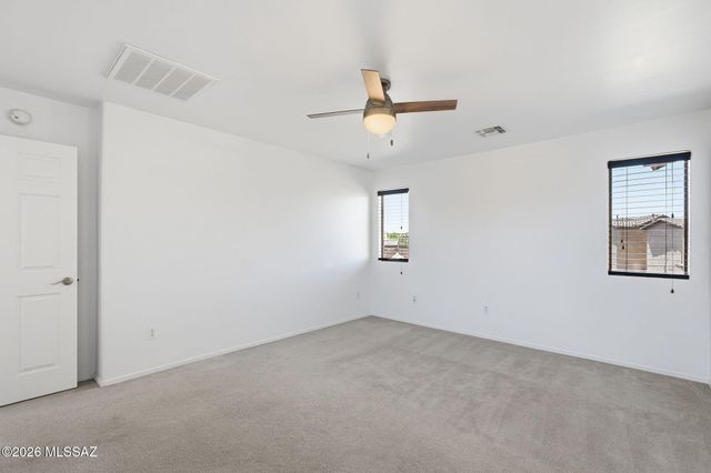 220 W Camino Espiga, Sahuarita, AZ 85629