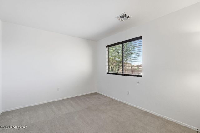 220 W Camino Espiga, Sahuarita, AZ 85629