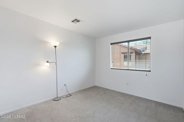 220 W Camino Espiga, Sahuarita, AZ 85629