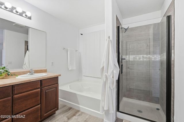 220 W Camino Espiga, Sahuarita, AZ 85629