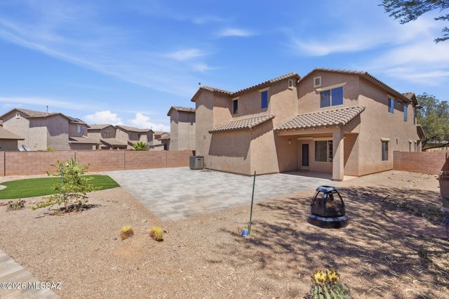 220 W Camino Espiga, Sahuarita, AZ 85629