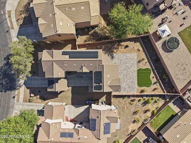 220 W Camino Espiga, Sahuarita, AZ 85629