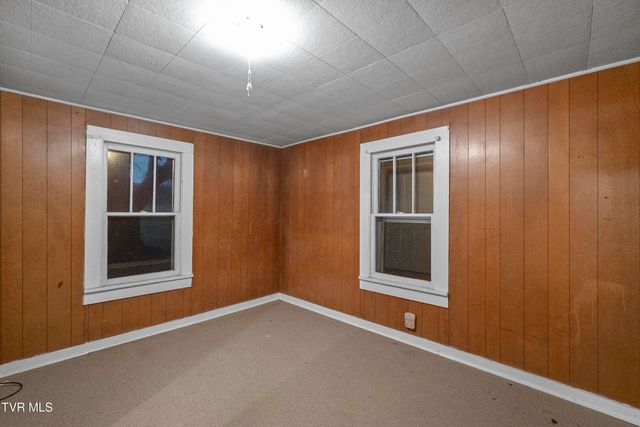 200 Doughtys Chapel Road, Greeneville, TN 37745