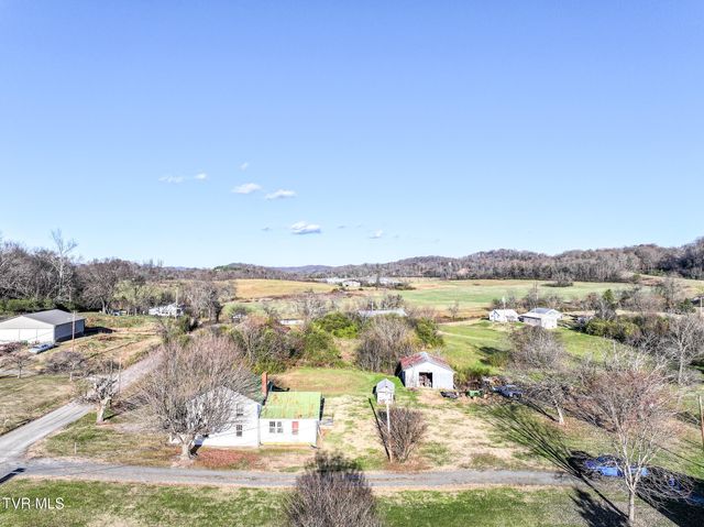 200 Doughtys Chapel Road, Greeneville, TN 37745