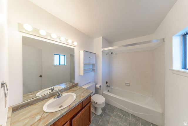 722 W 2250 N, West Bountiful, UT 84087