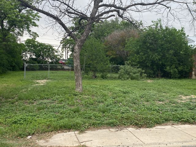 207 Merry Ann, San Antonio, TX 78223