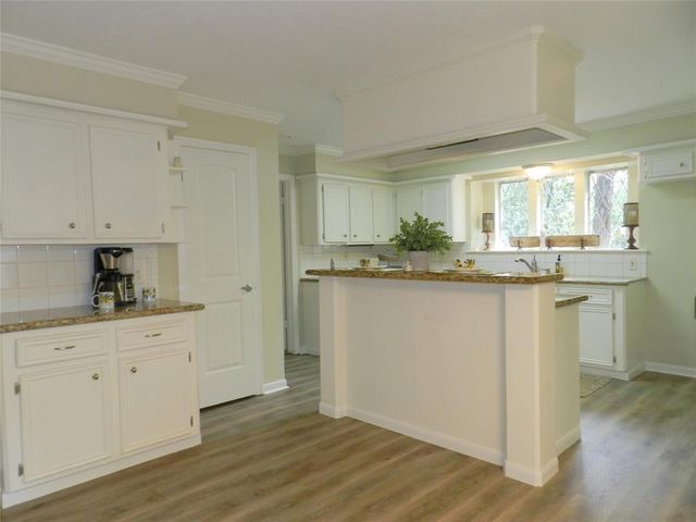 9403 Oxted Lane, Spring, TX 77379