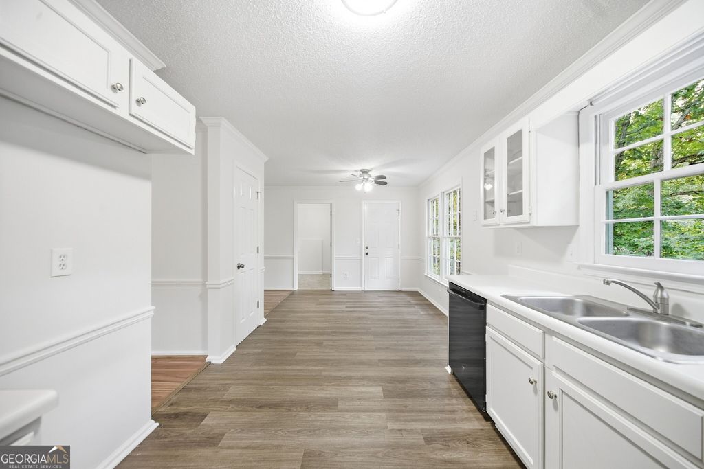 3138 Pine Needle Court SW, Lilburn, GA 30047 — photo 4