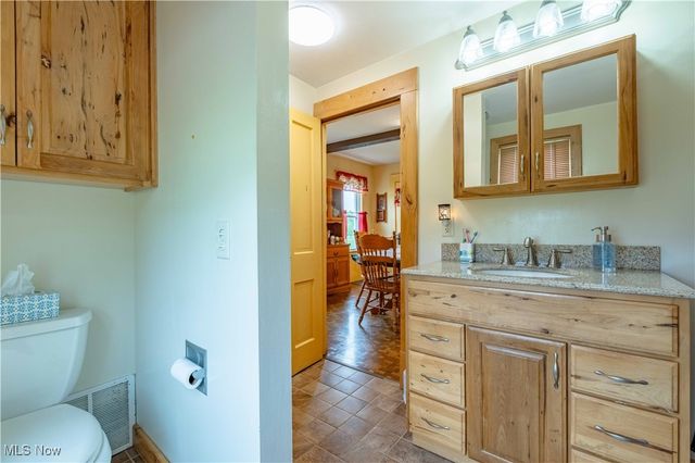 1731 State Route 225, Deerfield, OH 44411
