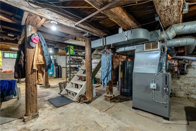 1731 State Route 225, Deerfield, OH 44411