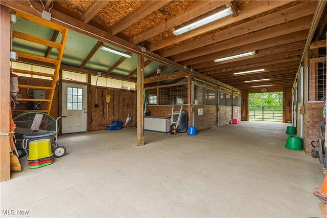 1731 State Route 225, Deerfield, OH 44411
