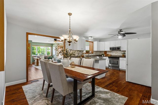 11805 Birmington Drive, Bridgeton, MO 63044