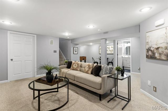 11805 Birmington Drive, Bridgeton, MO 63044