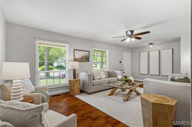 11805 Birmington Drive, Bridgeton, MO 63044