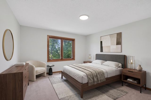 2633 Nightingale Court, Chaska, MN 55318