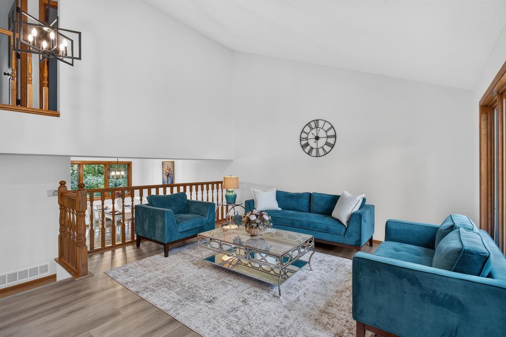 2633 Nightingale Court, Chaska, MN 55318 — photo 3