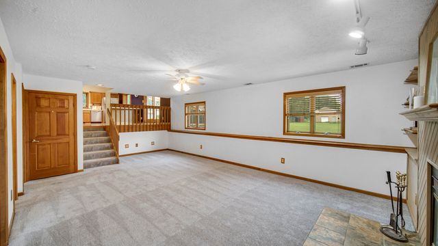 860 N 550 E, Westville, IN 46391