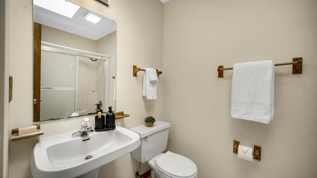860 N 550 E, Westville, IN 46391