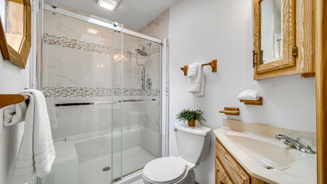 860 N 550 E, Westville, IN 46391
