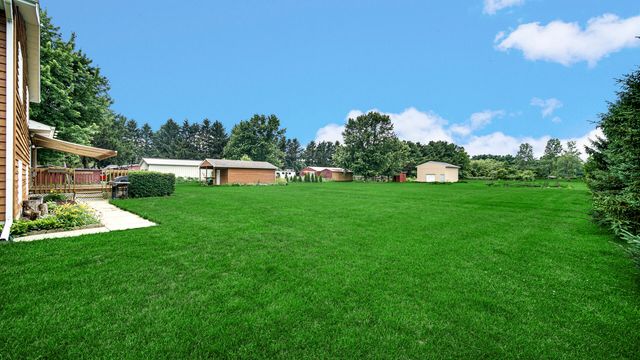 860 N 550 E, Westville, IN 46391