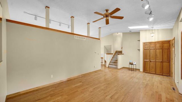 860 N 550 E, Westville, IN 46391