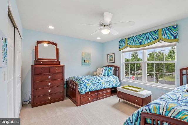 307 INGLETON CT, Warrington, PA 18976