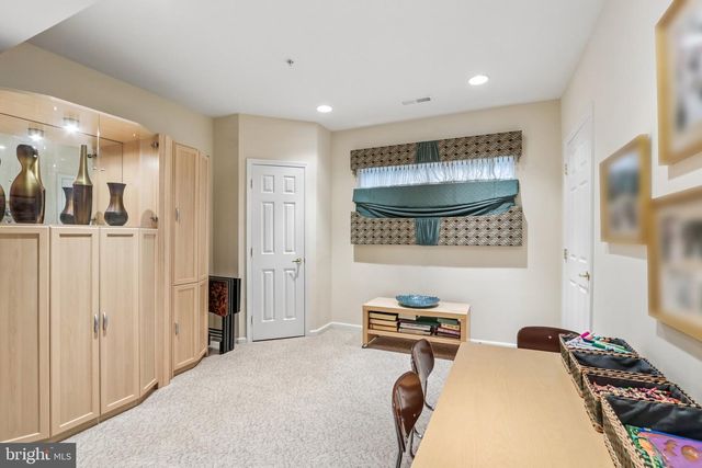 307 INGLETON CT, Warrington, PA 18976