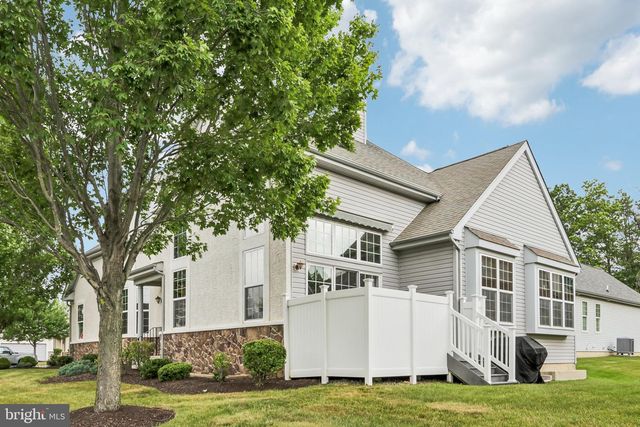 307 INGLETON CT, Warrington, PA 18976