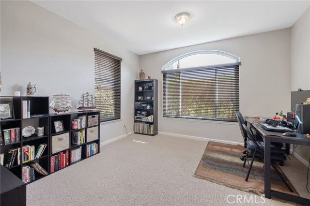 6030 W Country Court, Visalia, CA 93277