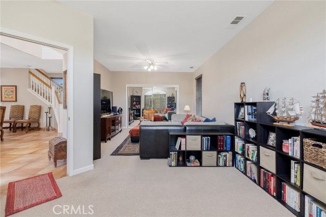 6030 W Country Court, Visalia, CA 93277