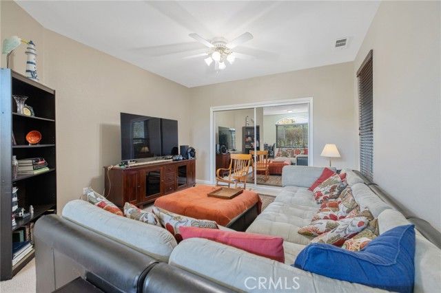 6030 W Country Court, Visalia, CA 93277