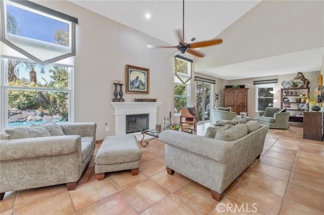 6030 W Country Court, Visalia, CA 93277