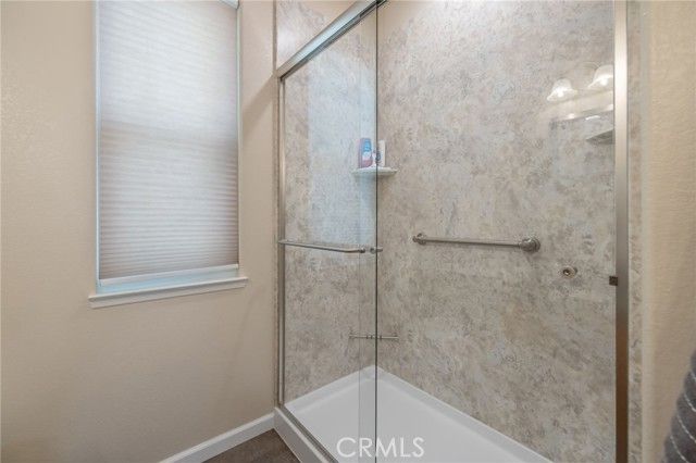 6030 W Country Court, Visalia, CA 93277