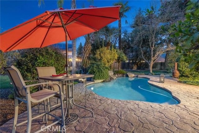 6030 W Country Court, Visalia, CA 93277