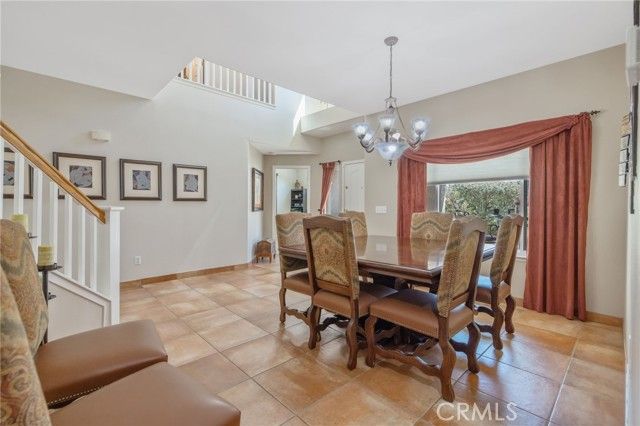 6030 W Country Court, Visalia, CA 93277