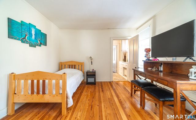 185 Broadway Street, Norwich, CT 06360