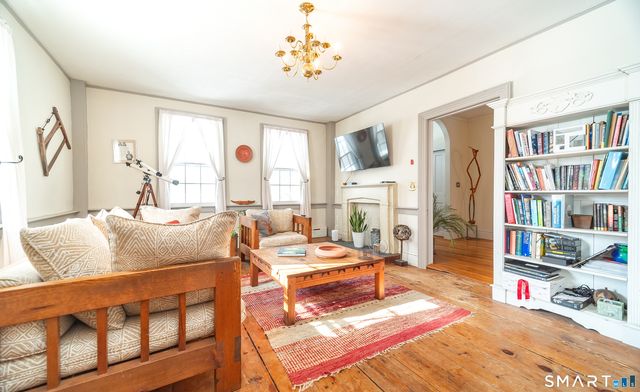 185 Broadway Street, Norwich, CT 06360