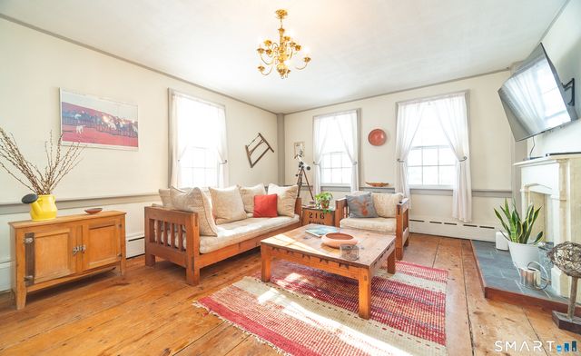 185 Broadway Street, Norwich, CT 06360