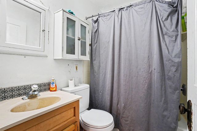 413 Locust Street, Kalamazoo, MI 49007