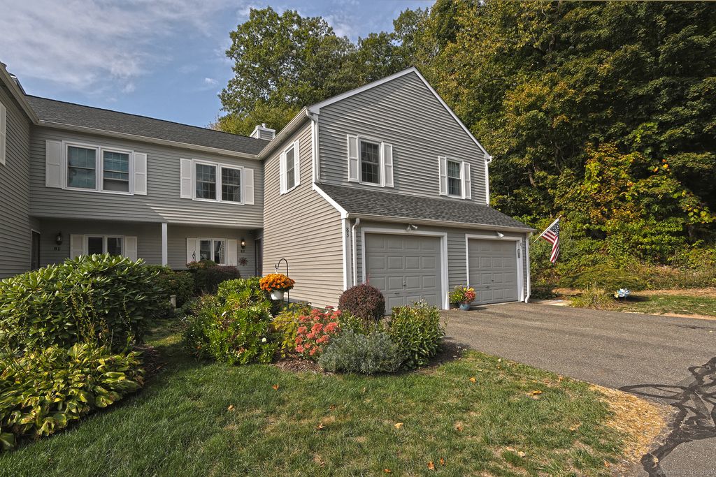 83 Quarry Village Road 83, Cheshire, CT 06410