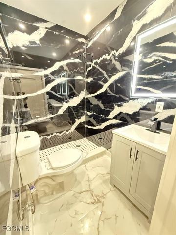 2005 Mariner CT, Labelle, FL 33935