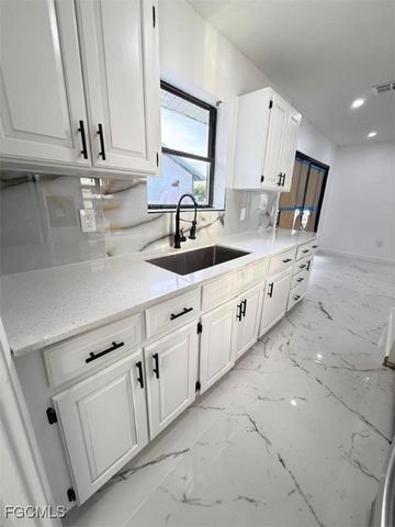 2005 Mariner CT, Labelle, FL 33935