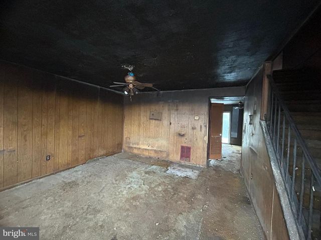 411 CLOVER CT, Taneytown, MD 21787