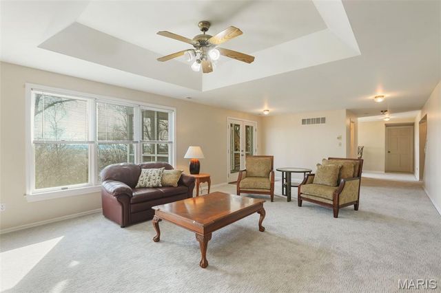 6 River Bluff Court, Augusta, MO 63332