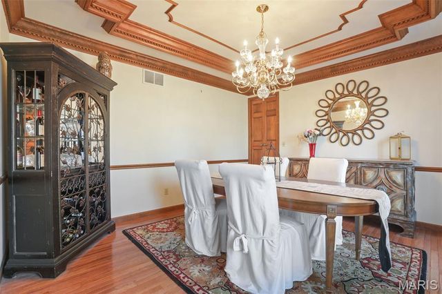 6 River Bluff Court, Augusta, MO 63332