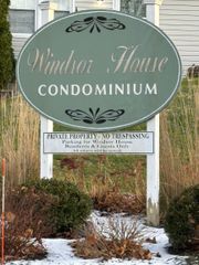 37 Whittlesey Drive 37, Bethel, CT 06801