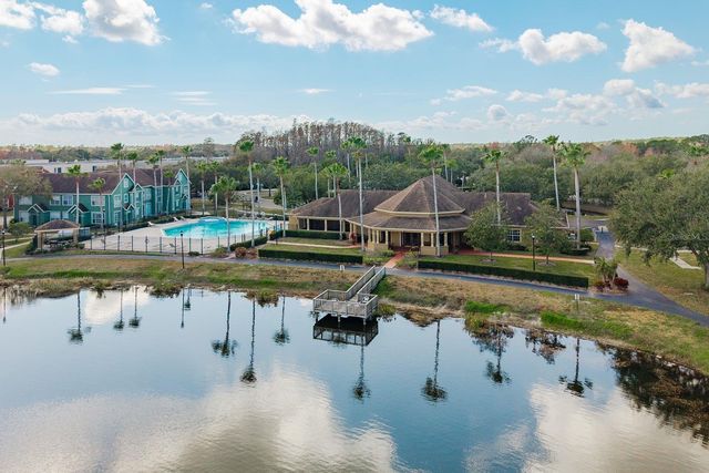 9170 LAKE CHASE ISLAND WAY 9170, Tampa, FL 33626