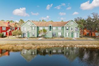 9170 LAKE CHASE ISLAND WAY 9170, Tampa, FL 33626